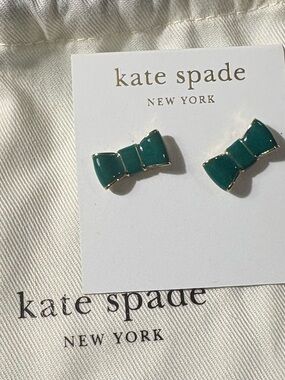 Kate Spade Take a Bow Stud Earrings with Dustbag - NEW